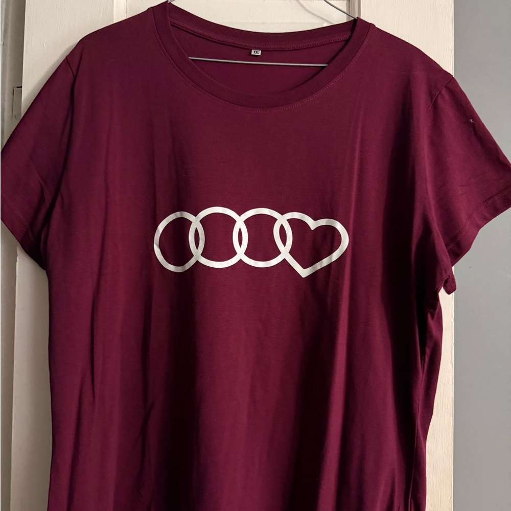 Red Short Sleeve Crew Neck Tee with Heart Graphic